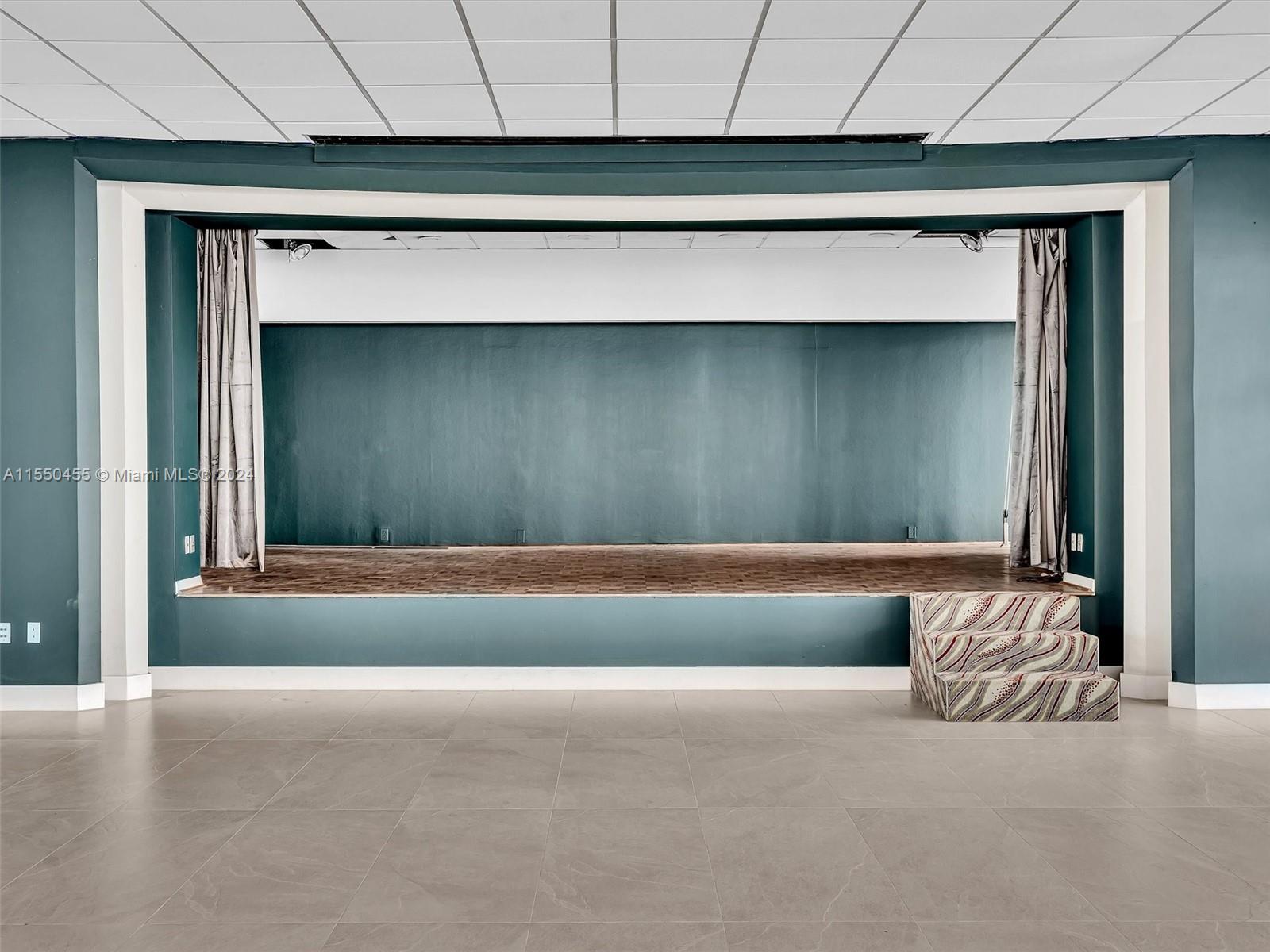 2401 S Ocean Dr PH-B2, Hollywood, Florida 33019, 1 Bedroom Bedrooms, ,1 BathroomBathrooms,Residential,For Sale,2401 S Ocean Dr PH-B2,A11550455