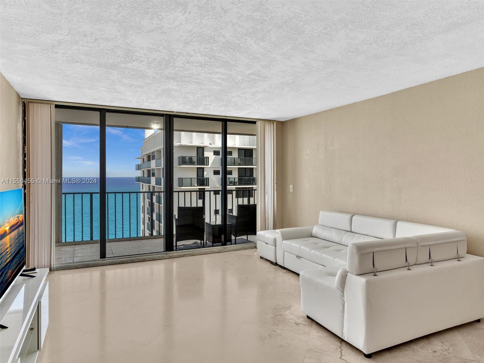 2401 Ocean Dr, Hollywood, FL, 33019 United States, 1 Bedroom Bedrooms, ,1 BathroomBathrooms,Residential,For Sale,Ocean Dr,A11550455