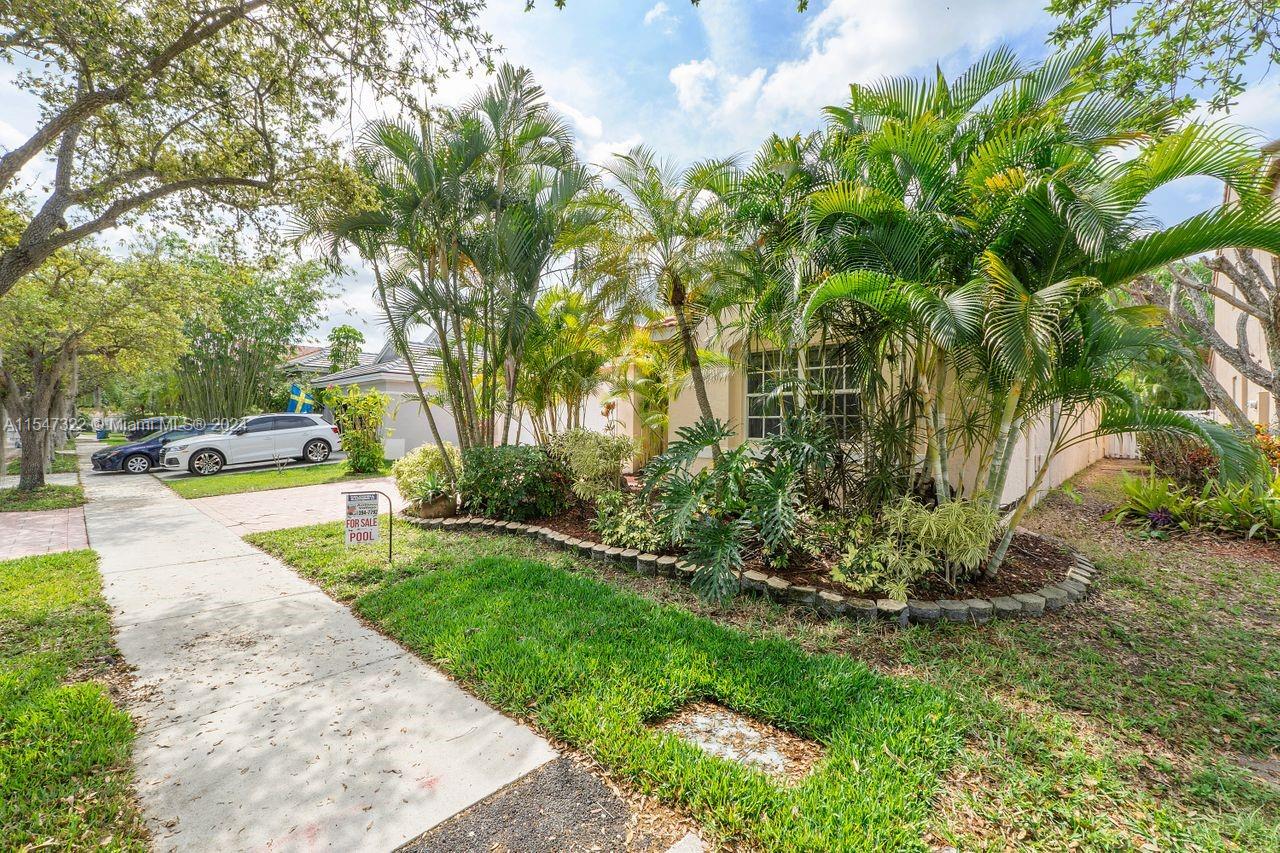 1187 Cedar Falls Dr, Weston, FL, 33327 United States, 4 Bedrooms Bedrooms, ,2 BathroomsBathrooms,Residential,For Sale,Cedar Falls Dr,A11547322