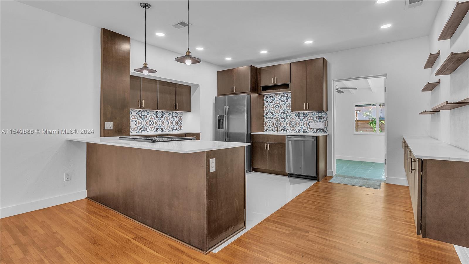 7341 64th Ct, South Miami, FL, 33143 United States, 3 Bedrooms Bedrooms, ,2 BathroomsBathrooms,Residential,For Sale,64th Ct,A11549886