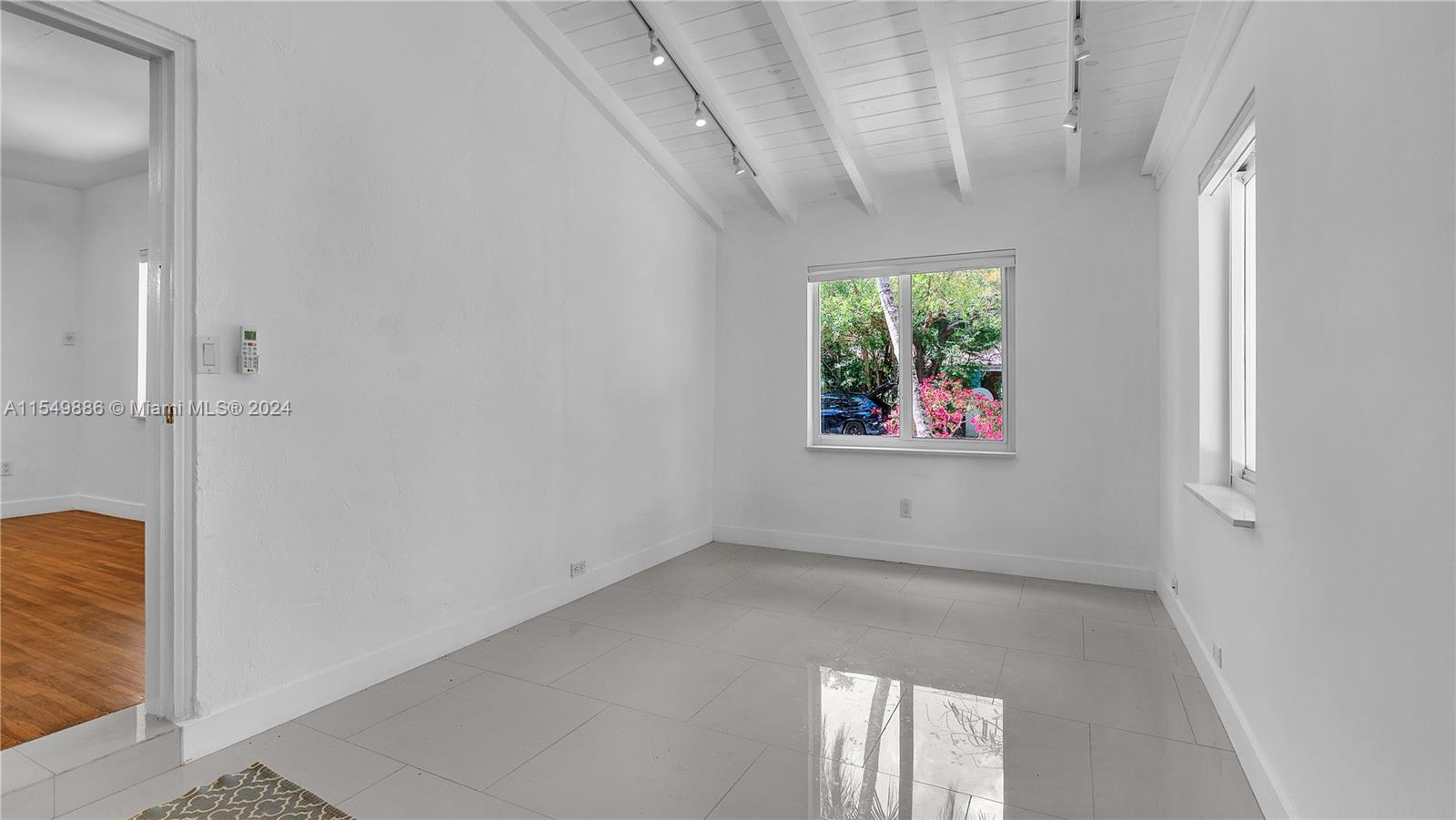 7341 64th Ct, South Miami, FL, 33143 United States, 3 Bedrooms Bedrooms, ,2 BathroomsBathrooms,Residential,For Sale,64th Ct,A11549886