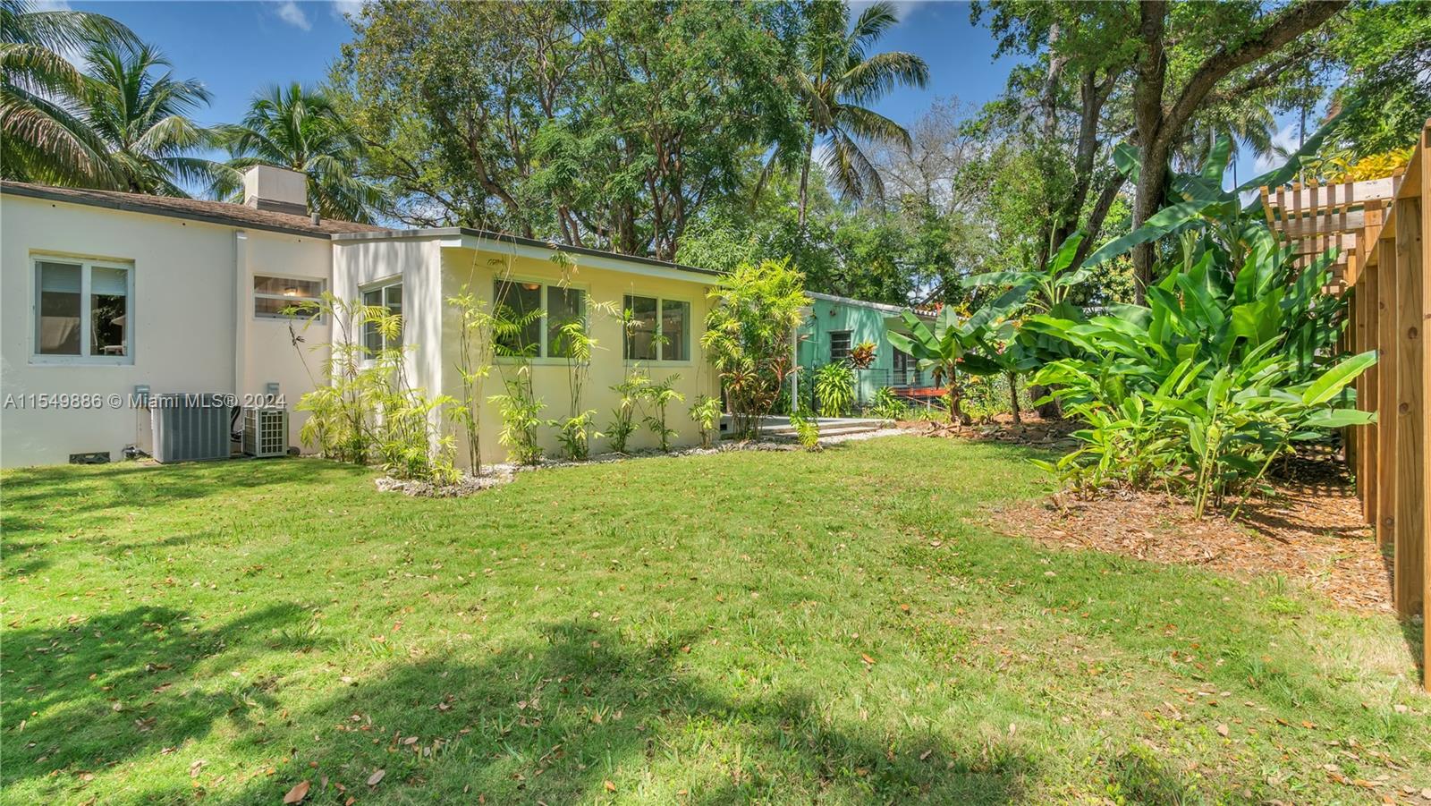 7341 64th Ct, South Miami, FL, 33143 United States, 3 Bedrooms Bedrooms, ,2 BathroomsBathrooms,Residential,For Sale,64th Ct,A11549886