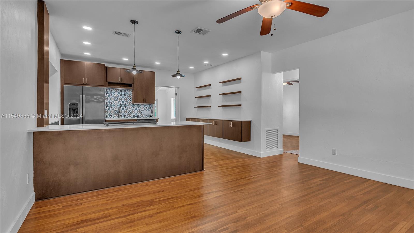 7341 64th Ct, South Miami, FL, 33143 United States, 3 Bedrooms Bedrooms, ,2 BathroomsBathrooms,Residential,For Sale,64th Ct,A11549886