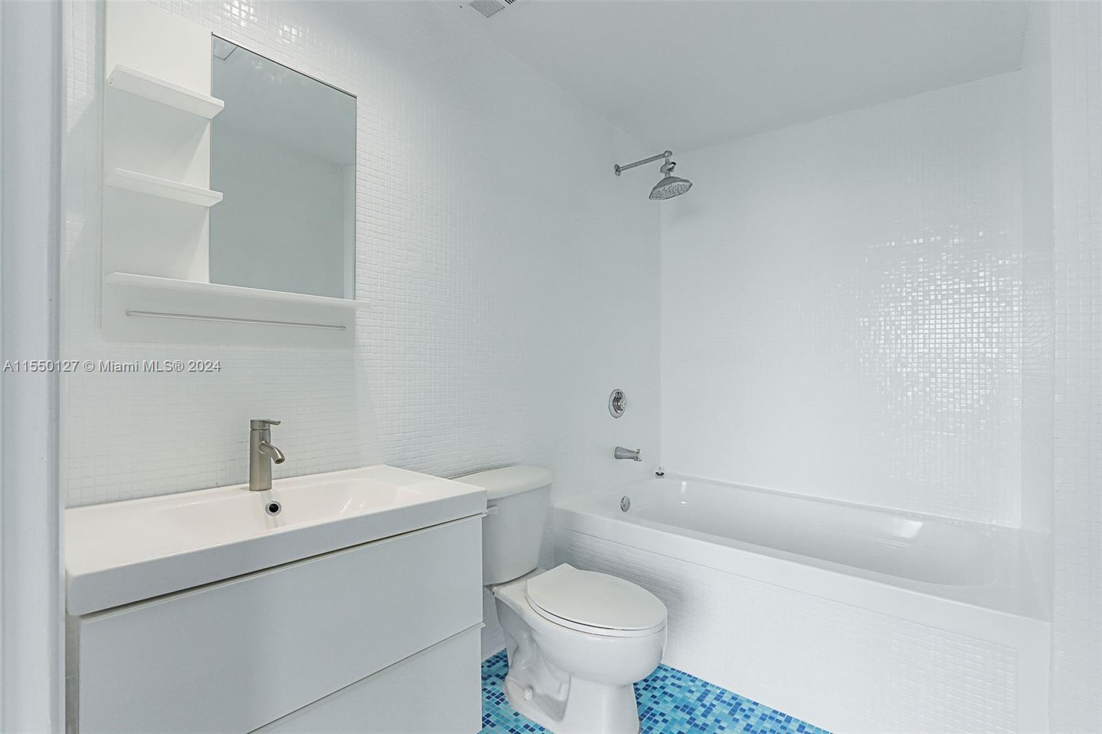 10 SW South River Dr 910, Miami, Florida 33130, 1 Bedroom Bedrooms, ,1 BathroomBathrooms,Residentiallease,For Rent,10 SW South River Dr 910,A11550127