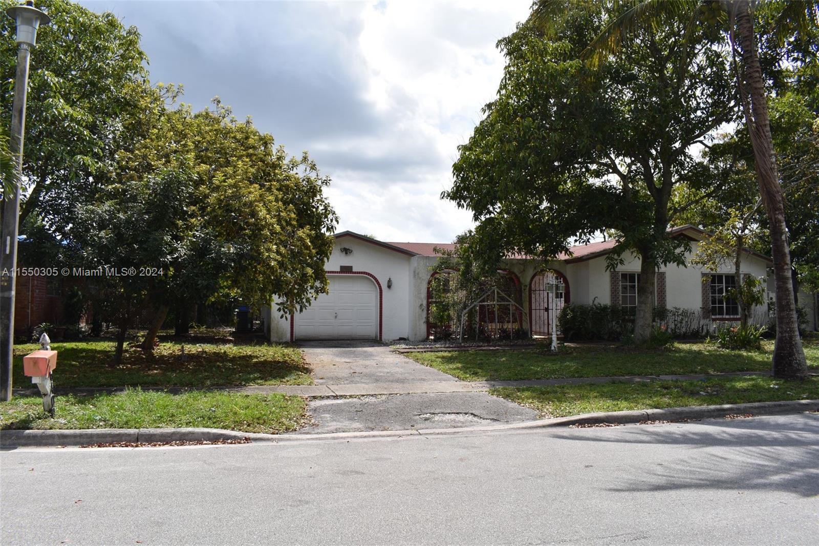 6400 6th St, Margate, FL, 33068 United States, 3 Bedrooms Bedrooms, ,2 BathroomsBathrooms,Residential,For Sale,6th St,A11550305