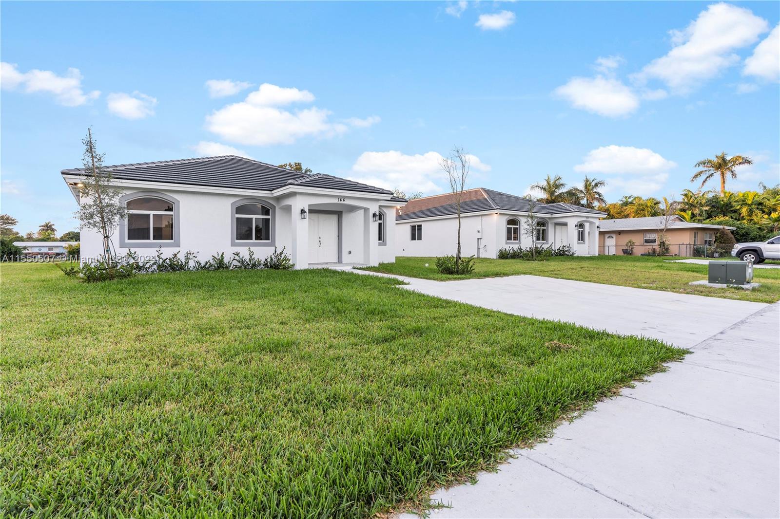 Homestead, FL, 33030 United States, 4 Bedrooms Bedrooms, ,2 BathroomsBathrooms,Residential,For Sale,A11550507
