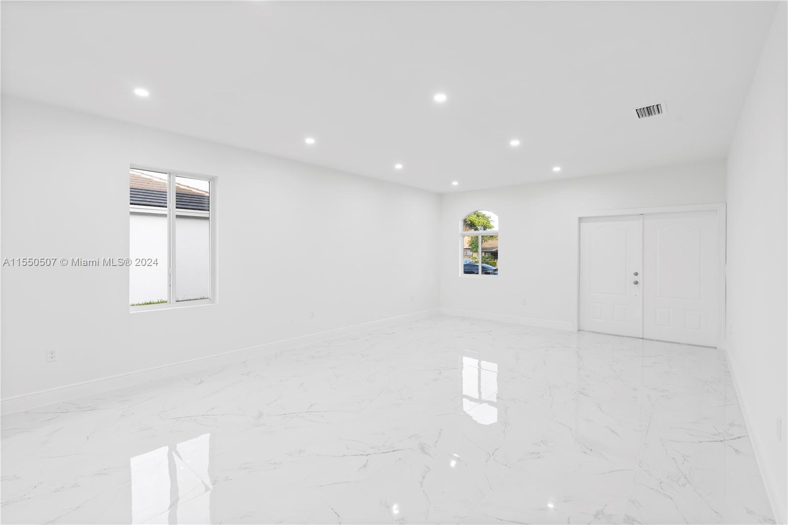 Homestead, FL, 33030 United States, 4 Bedrooms Bedrooms, ,2 BathroomsBathrooms,Residential,For Sale,A11550507