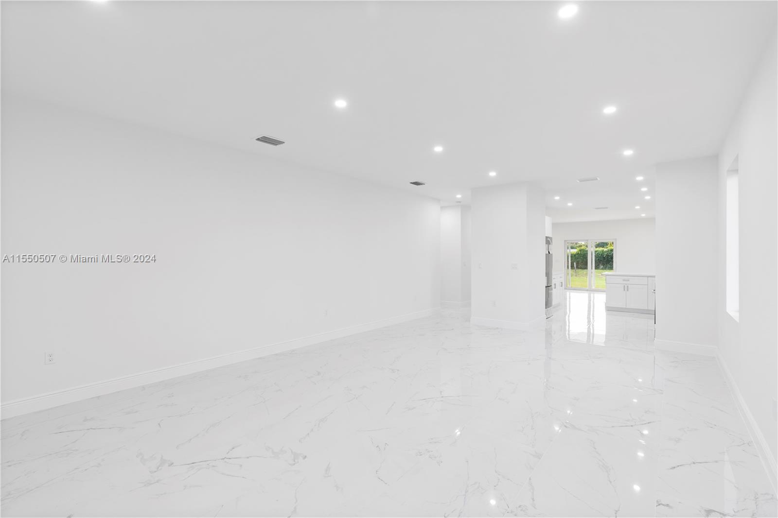 Homestead, FL, 33030 United States, 4 Bedrooms Bedrooms, ,2 BathroomsBathrooms,Residential,For Sale,A11550507