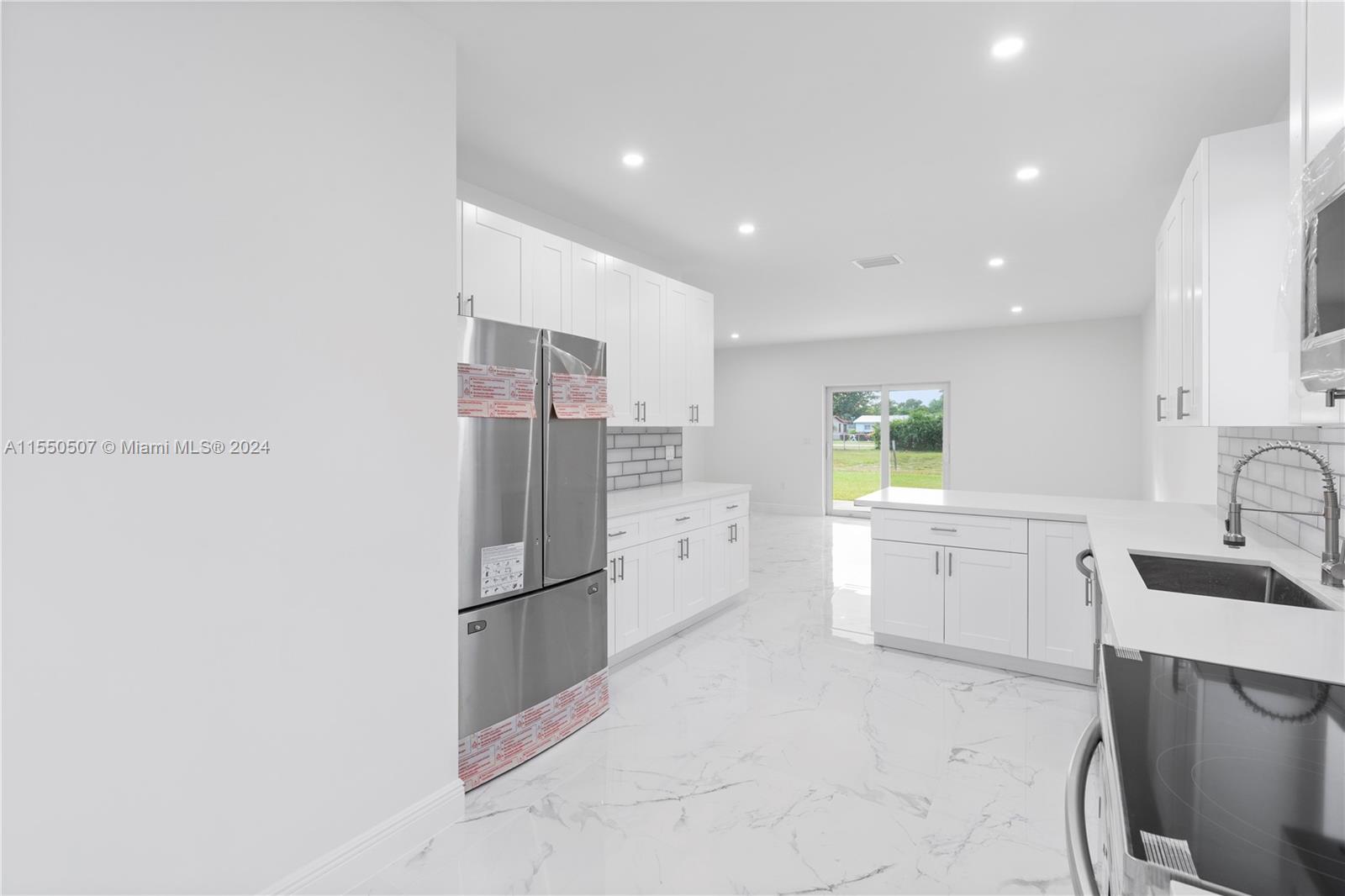 Homestead, FL, 33030 United States, 4 Bedrooms Bedrooms, ,2 BathroomsBathrooms,Residential,For Sale,A11550507