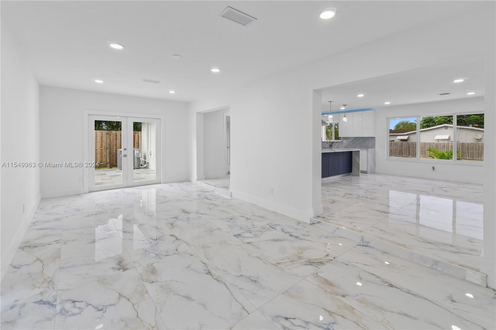 3600 Park Rd, Hollywood, FL, 33021 United States, 4 Bedrooms Bedrooms, ,2 BathroomsBathrooms,Residential,For Sale,Park Rd,A11549963