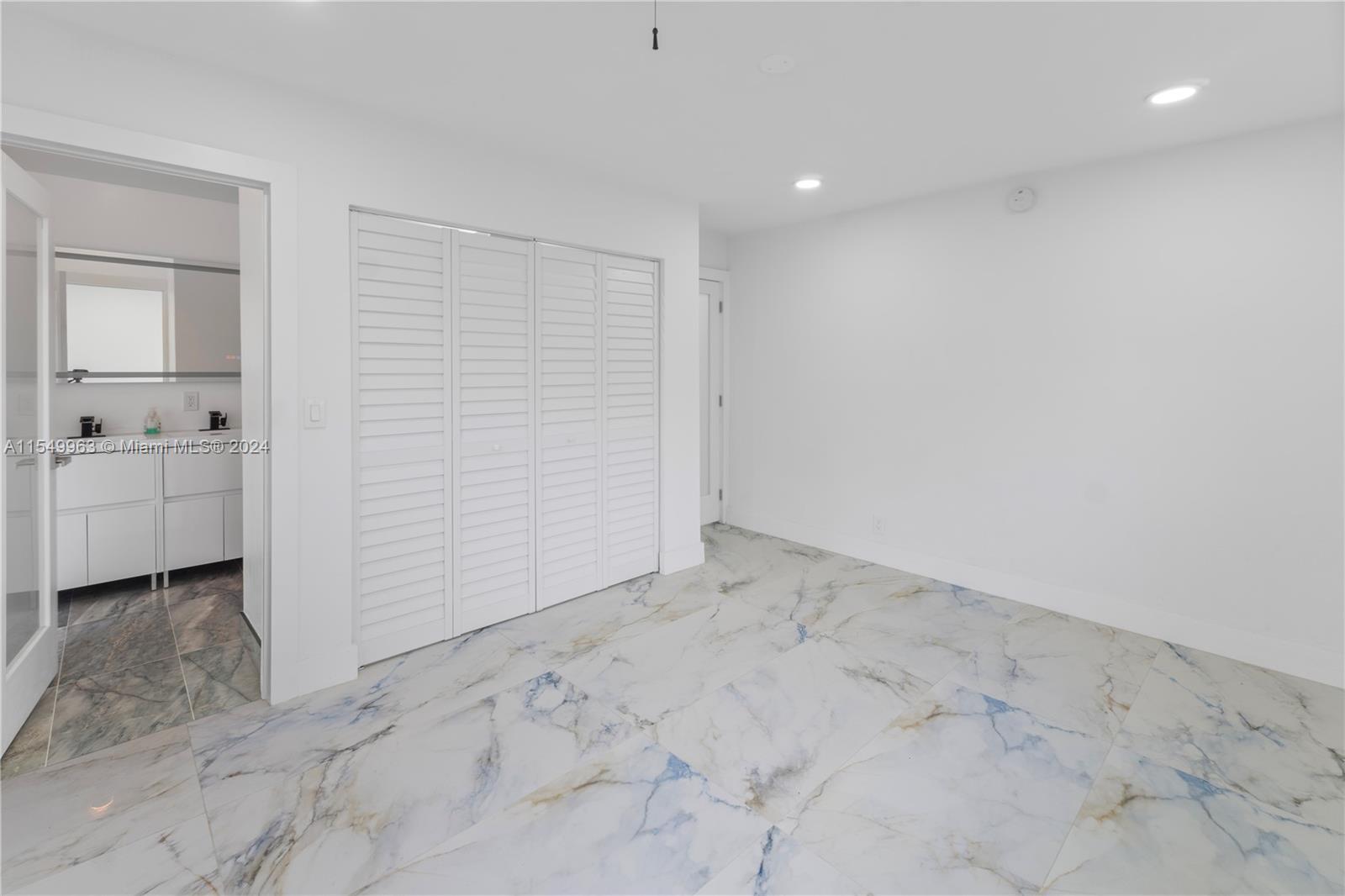 3600 W Park Rd, Hollywood, Florida 33021, 4 Bedrooms Bedrooms, ,2 BathroomsBathrooms,Residential,For Sale,3600 W Park Rd,A11549963