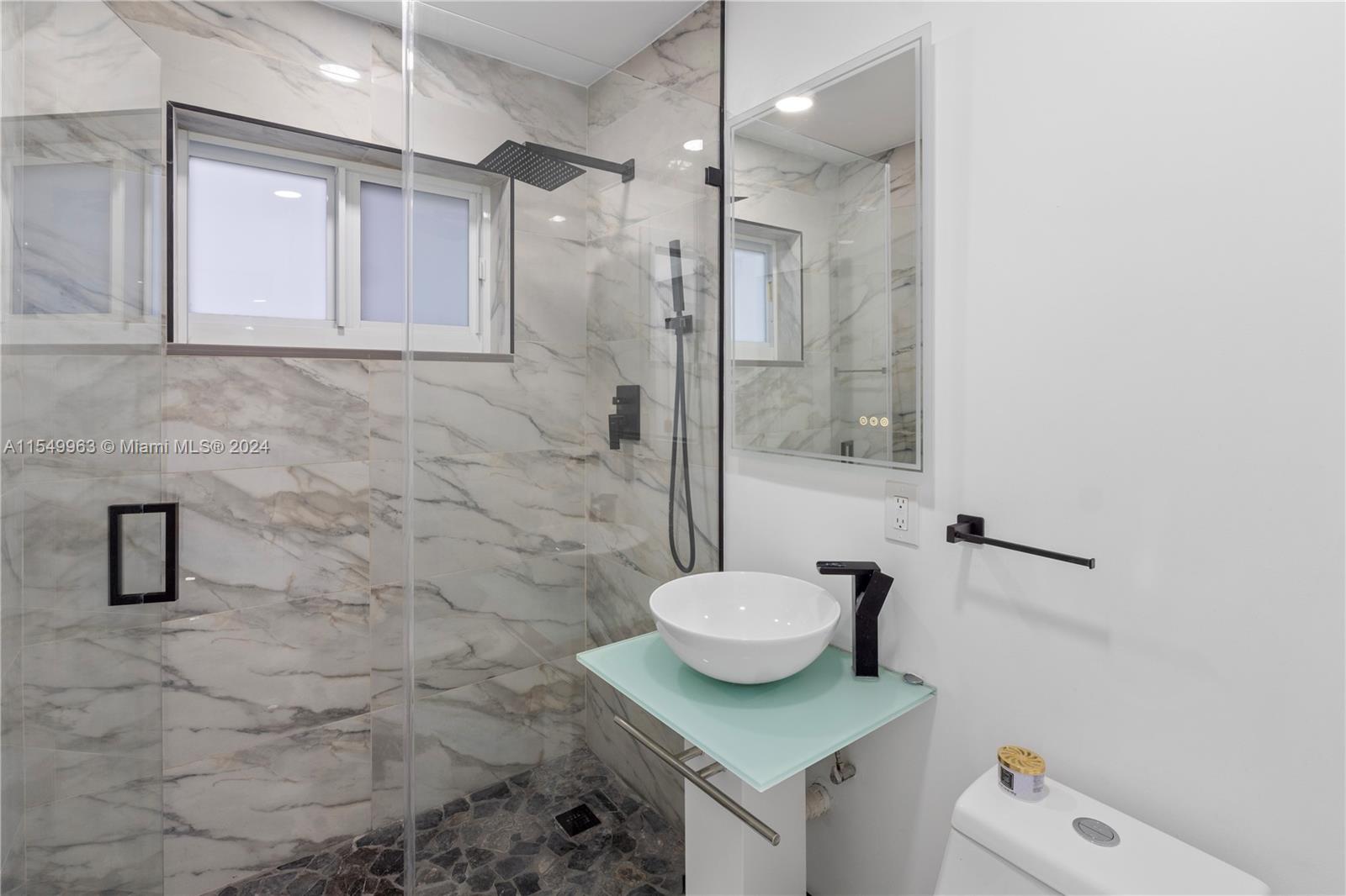 3600 W Park Rd, Hollywood, Florida 33021, 4 Bedrooms Bedrooms, ,2 BathroomsBathrooms,Residential,For Sale,3600 W Park Rd,A11549963