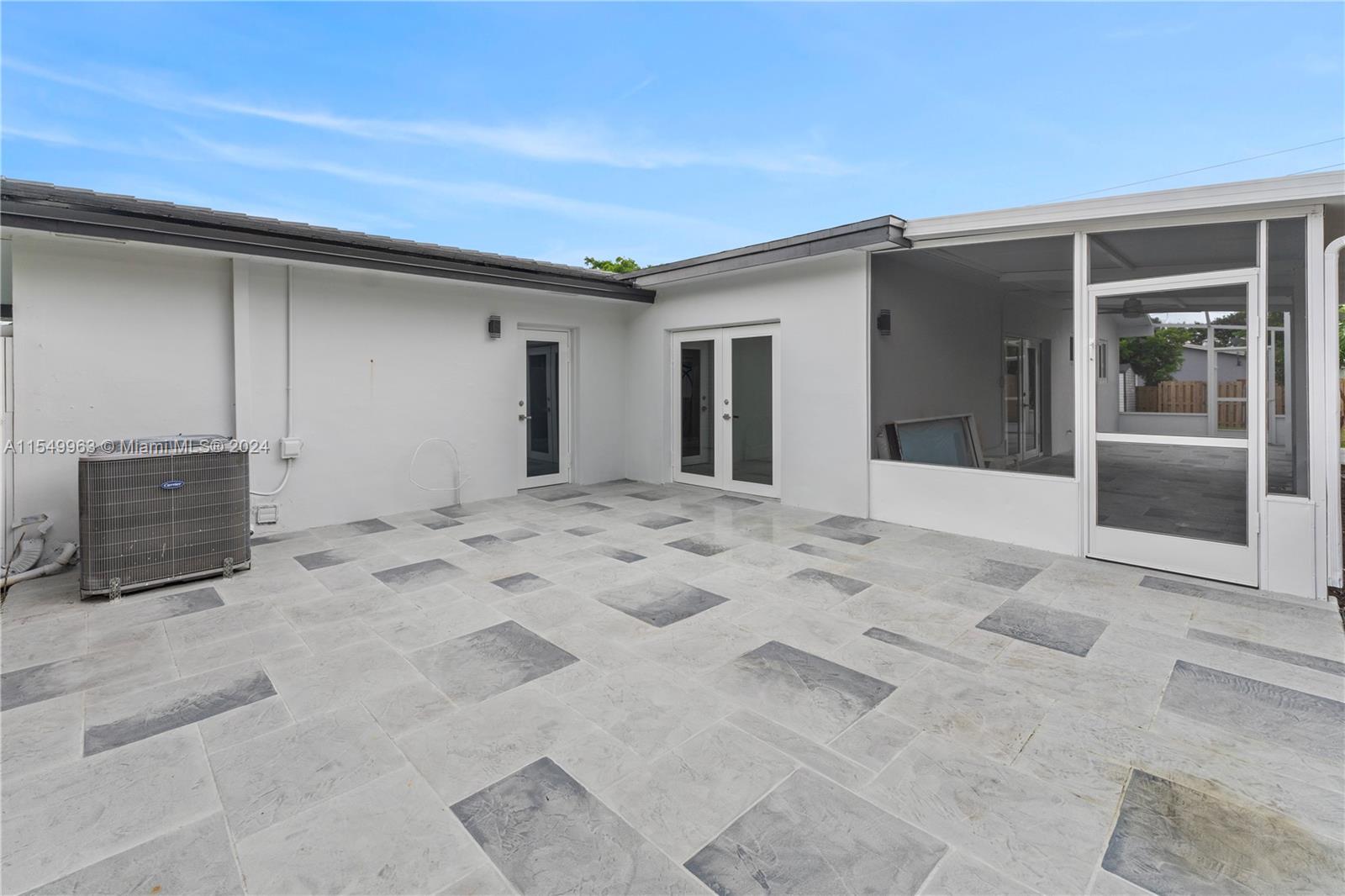 3600 Park Rd, Hollywood, FL, 33021 United States, 4 Bedrooms Bedrooms, ,2 BathroomsBathrooms,Residential,For Sale,Park Rd,A11549963