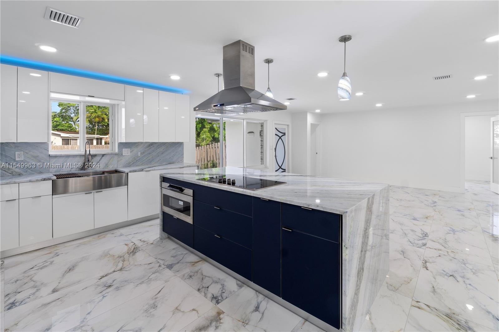 3600 Park Rd, Hollywood, FL, 33021 United States, 4 Bedrooms Bedrooms, ,2 BathroomsBathrooms,Residential,For Sale,Park Rd,A11549963