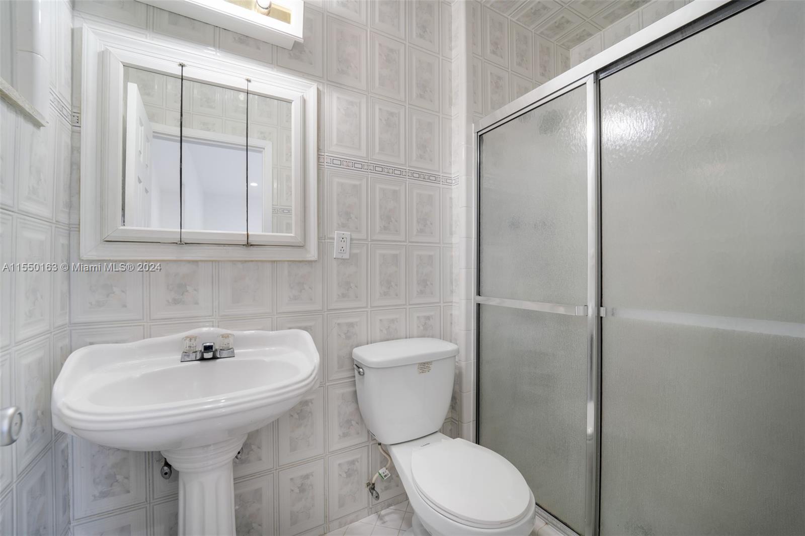 5300 183rd St, Miami Gardens, FL, 33055 United States, 5 Bedrooms Bedrooms, ,4 BathroomsBathrooms,Residential,For Sale,183rd St,A11550163