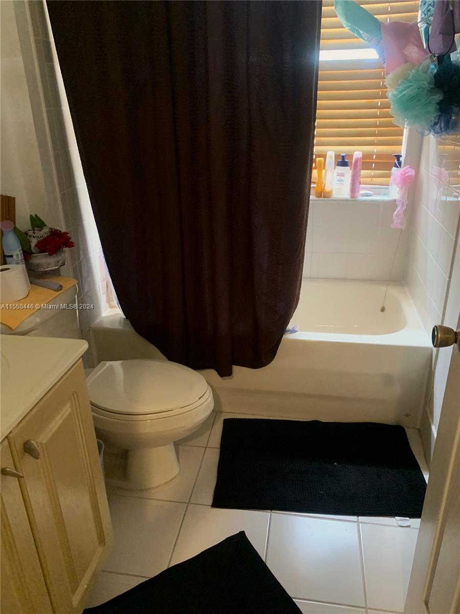 23902 SW 107th Ct, Homestead, Florida 33032, 5 Bedrooms Bedrooms, ,3 BathroomsBathrooms,Residential,For Sale,23902 SW 107th Ct,A11550446