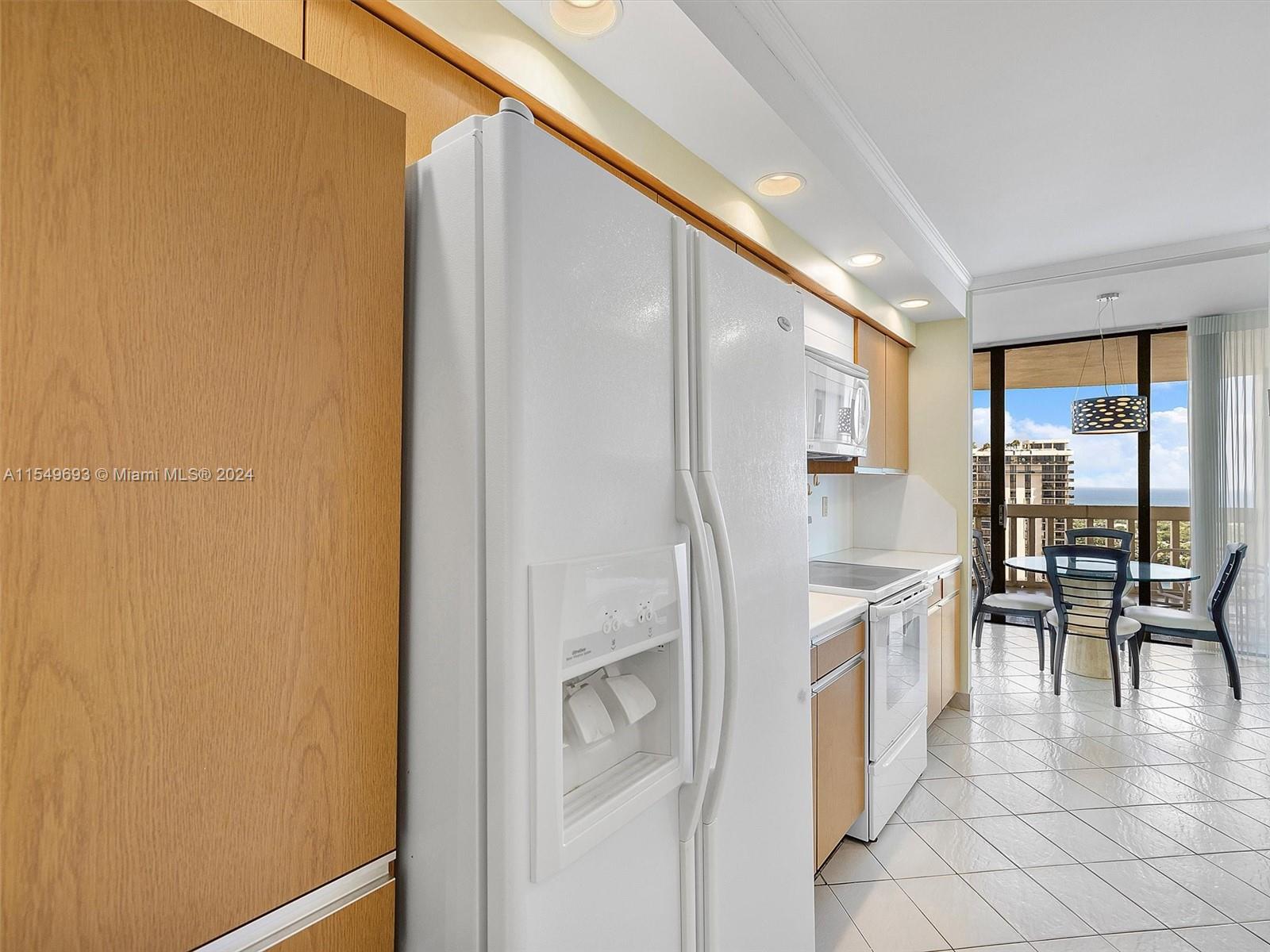 19355 Turnberry Way 24B, Aventura, Florida 33180, 2 Bedrooms Bedrooms, ,2 BathroomsBathrooms,Residential,For Sale,19355 Turnberry Way 24B,A11549693