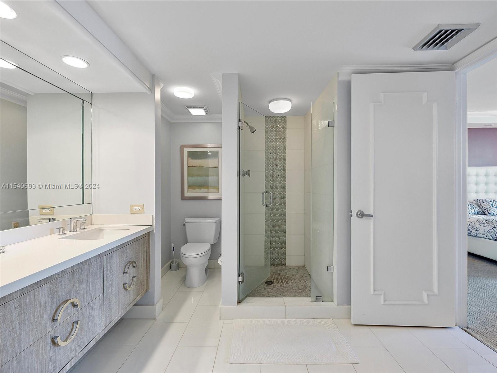 19355 Turnberry Way 24B, Aventura, Florida 33180, 2 Bedrooms Bedrooms, ,2 BathroomsBathrooms,Residential,For Sale,19355 Turnberry Way 24B,A11549693