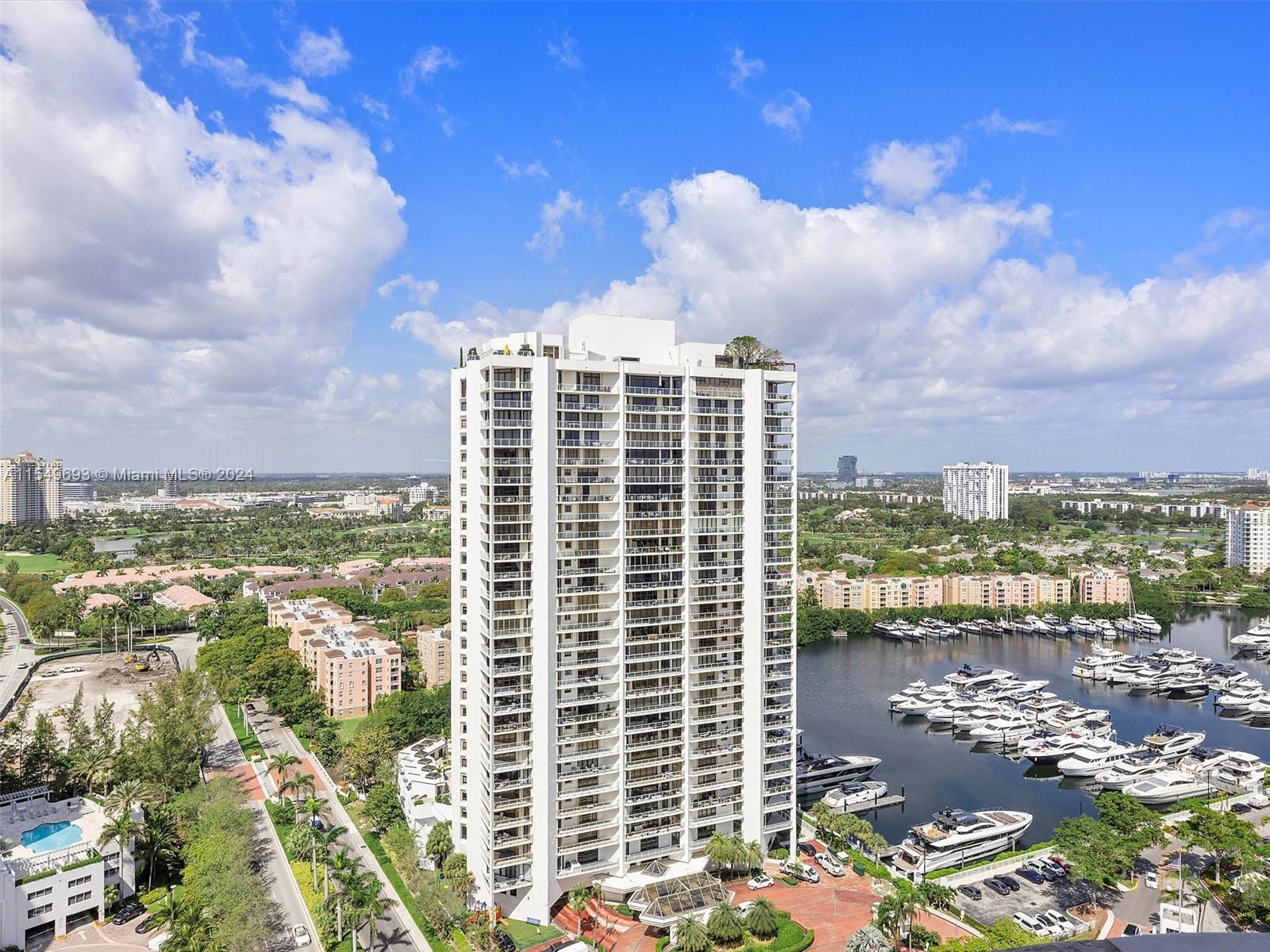 19355 Turnberry Way 24B, Aventura, Florida 33180, 2 Bedrooms Bedrooms, ,2 BathroomsBathrooms,Residential,For Sale,19355 Turnberry Way 24B,A11549693