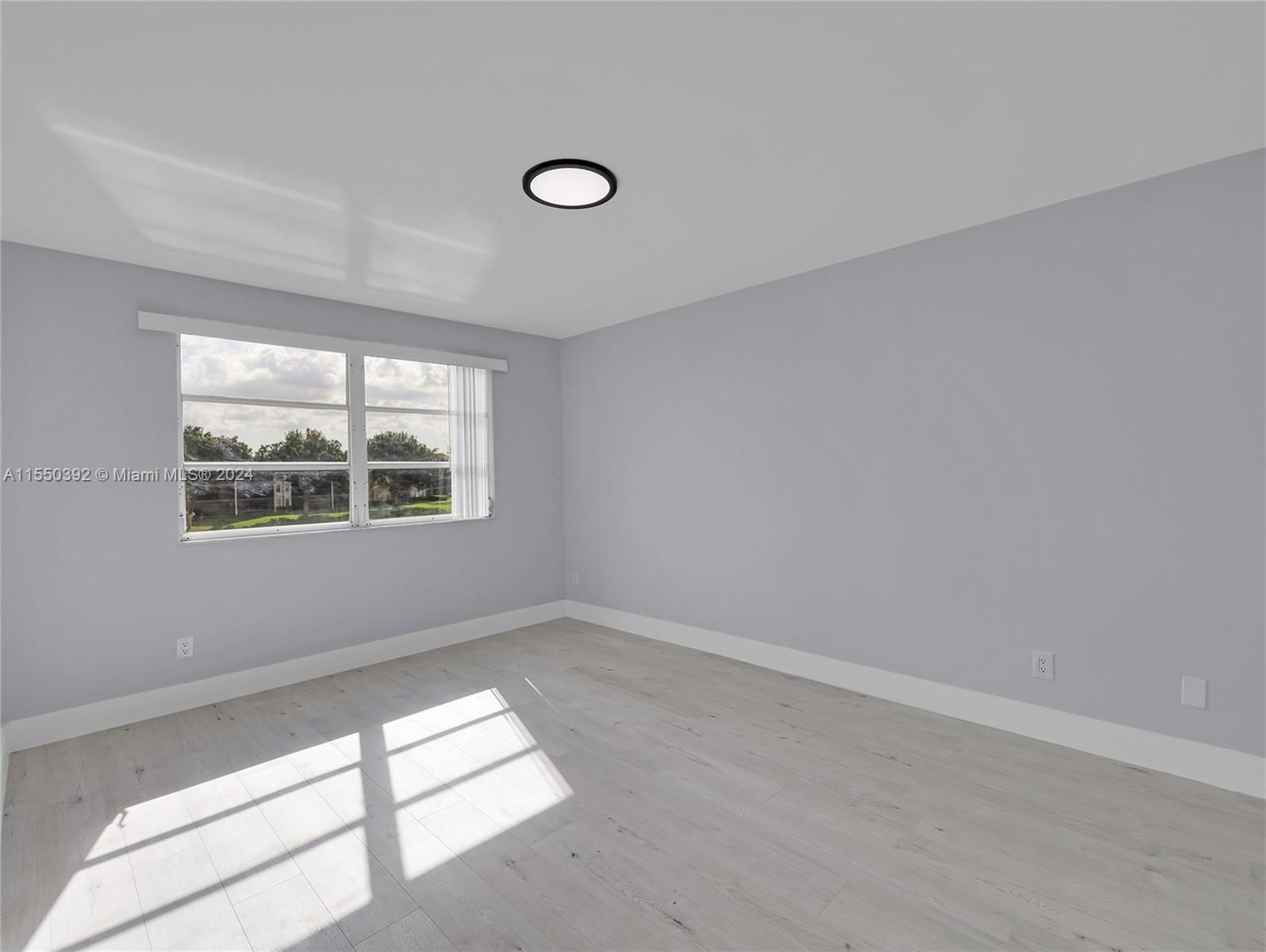 7380 N Devon Dr 307, Tamarac, Florida 33321, 2 Bedrooms Bedrooms, ,2 BathroomsBathrooms,Residential,For Sale,7380 N Devon Dr 307,A11550392