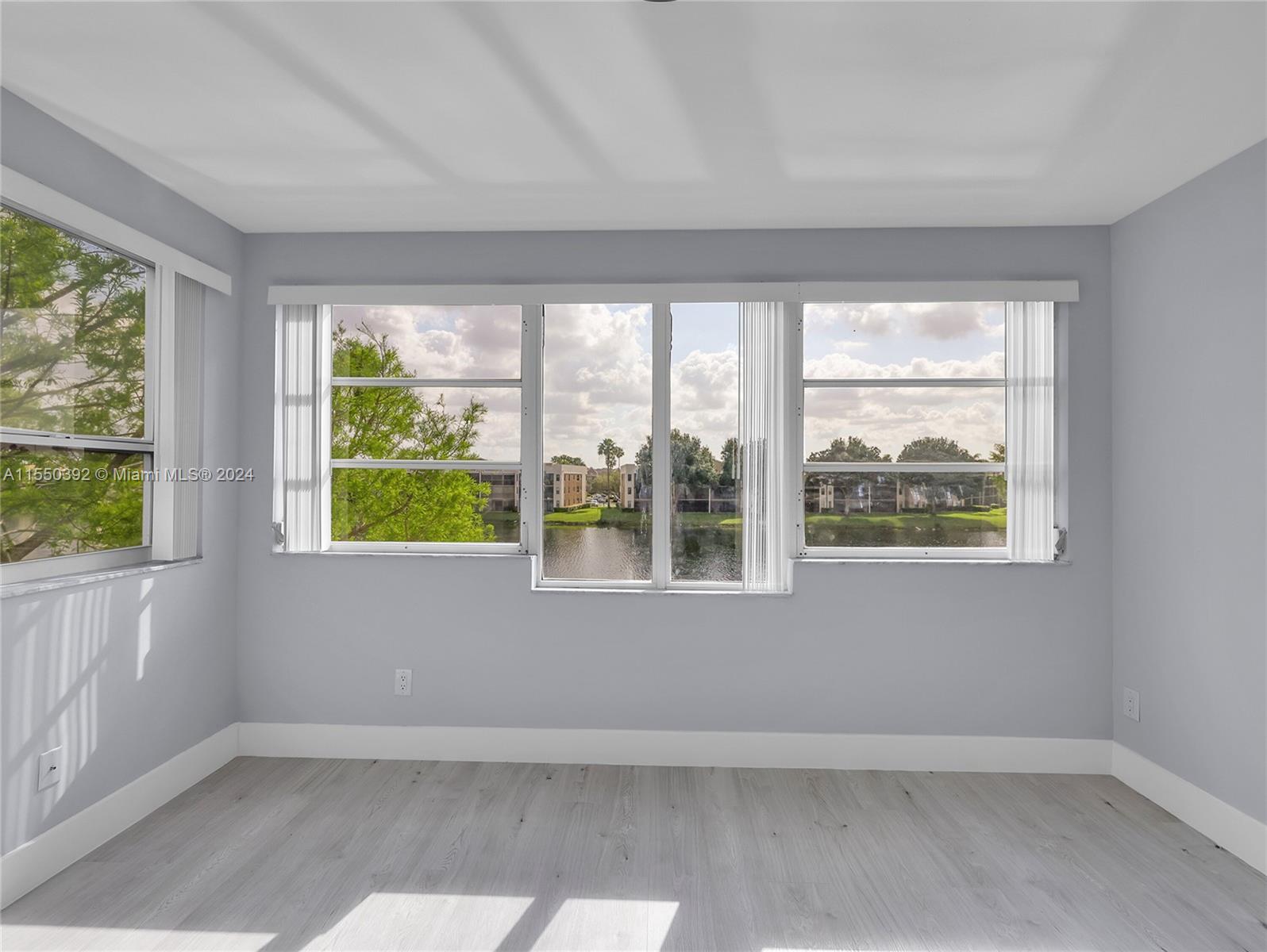 7380 N Devon Dr 307, Tamarac, Florida 33321, 2 Bedrooms Bedrooms, ,2 BathroomsBathrooms,Residential,For Sale,7380 N Devon Dr 307,A11550392