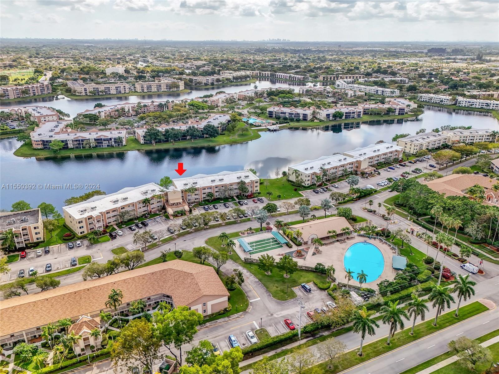 7380 N Devon Dr 307, Tamarac, Florida 33321, 2 Bedrooms Bedrooms, ,2 BathroomsBathrooms,Residential,For Sale,7380 N Devon Dr 307,A11550392