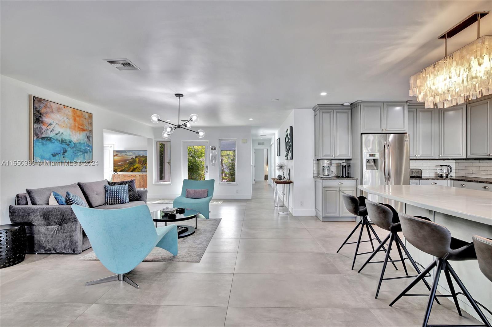 1919 NE 21st St, Fort Lauderdale, Florida 33305, 3 Bedrooms Bedrooms, ,4 BathroomsBathrooms,Residential,For Sale,1919 NE 21st St,A11550369