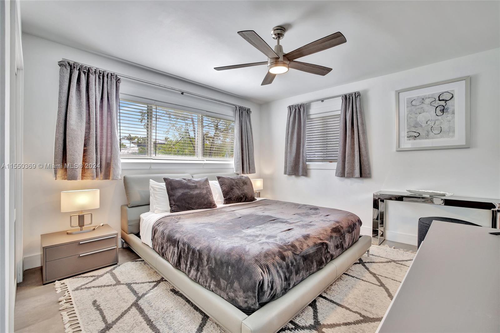 1919 NE 21st St, Fort Lauderdale, Florida 33305, 3 Bedrooms Bedrooms, ,4 BathroomsBathrooms,Residential,For Sale,1919 NE 21st St,A11550369