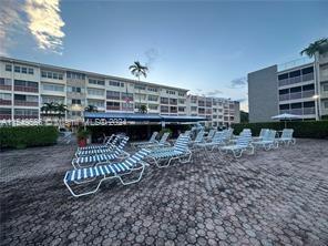 215 SE 3rd Ave 406A, Hallandale Beach, Florida 33009, 2 Bedrooms Bedrooms, ,1 BathroomBathrooms,Residential,For Sale,215 SE 3rd Ave 406A,A11549556