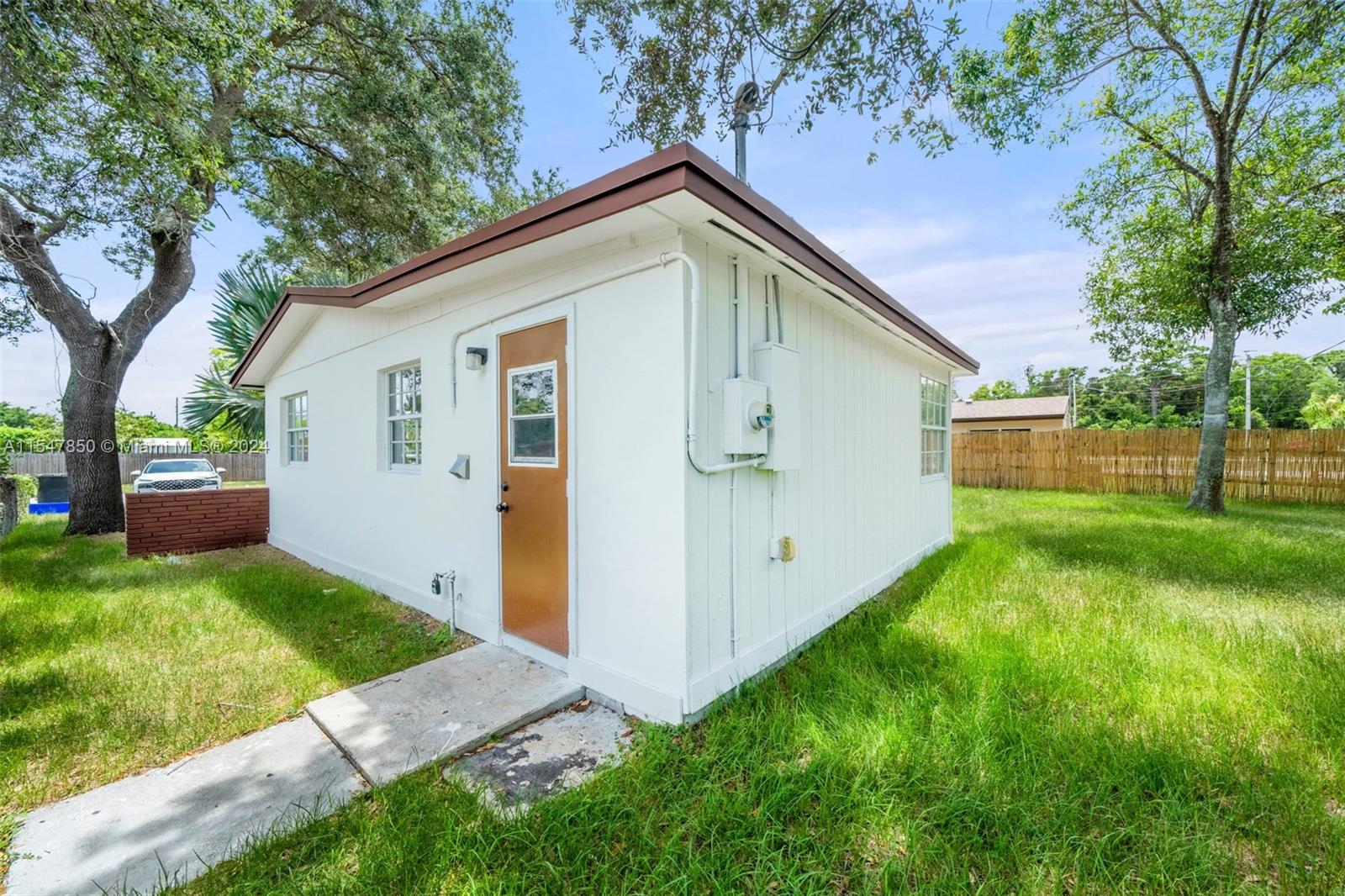 5651 Rae Ave, West Palm Beach, FL, 33407 United States, 3 Bedrooms Bedrooms, ,2 BathroomsBathrooms,Residential,For Sale,Rae Ave,A11547850