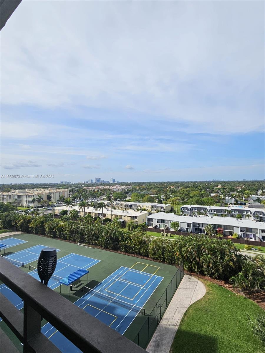 2500 Parkview Dr 1011, Hallandale Beach, Florida 33009, 1 Bedroom Bedrooms, ,1 BathroomBathrooms,Residentiallease,For Rent,2500 Parkview Dr 1011,A11550573