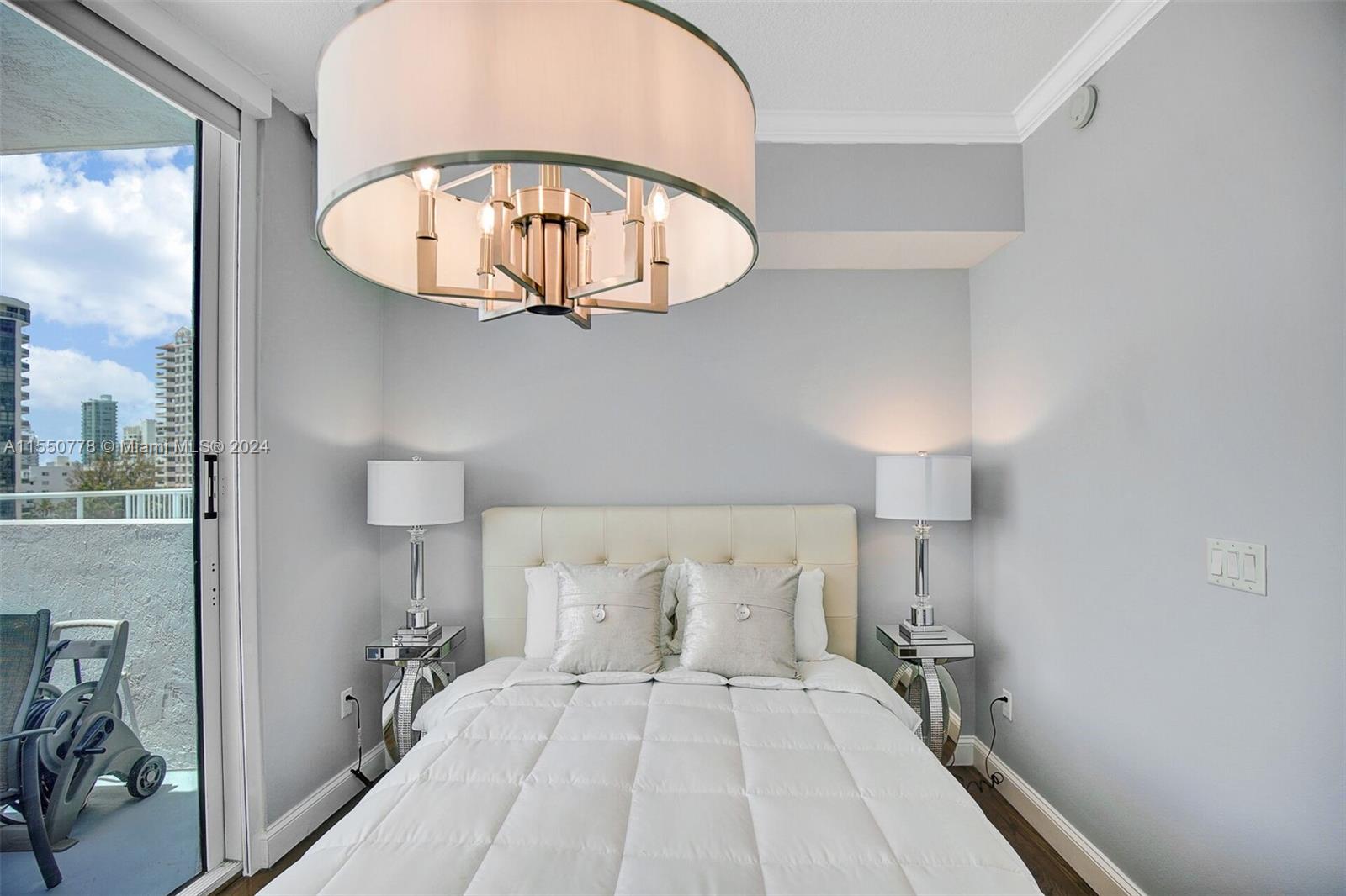 6515 Collins Ave 603, Miami Beach, Florida 33141, 2 Bedrooms Bedrooms, ,2 BathroomsBathrooms,Residentiallease,For Rent,6515 Collins Ave 603,A11550778