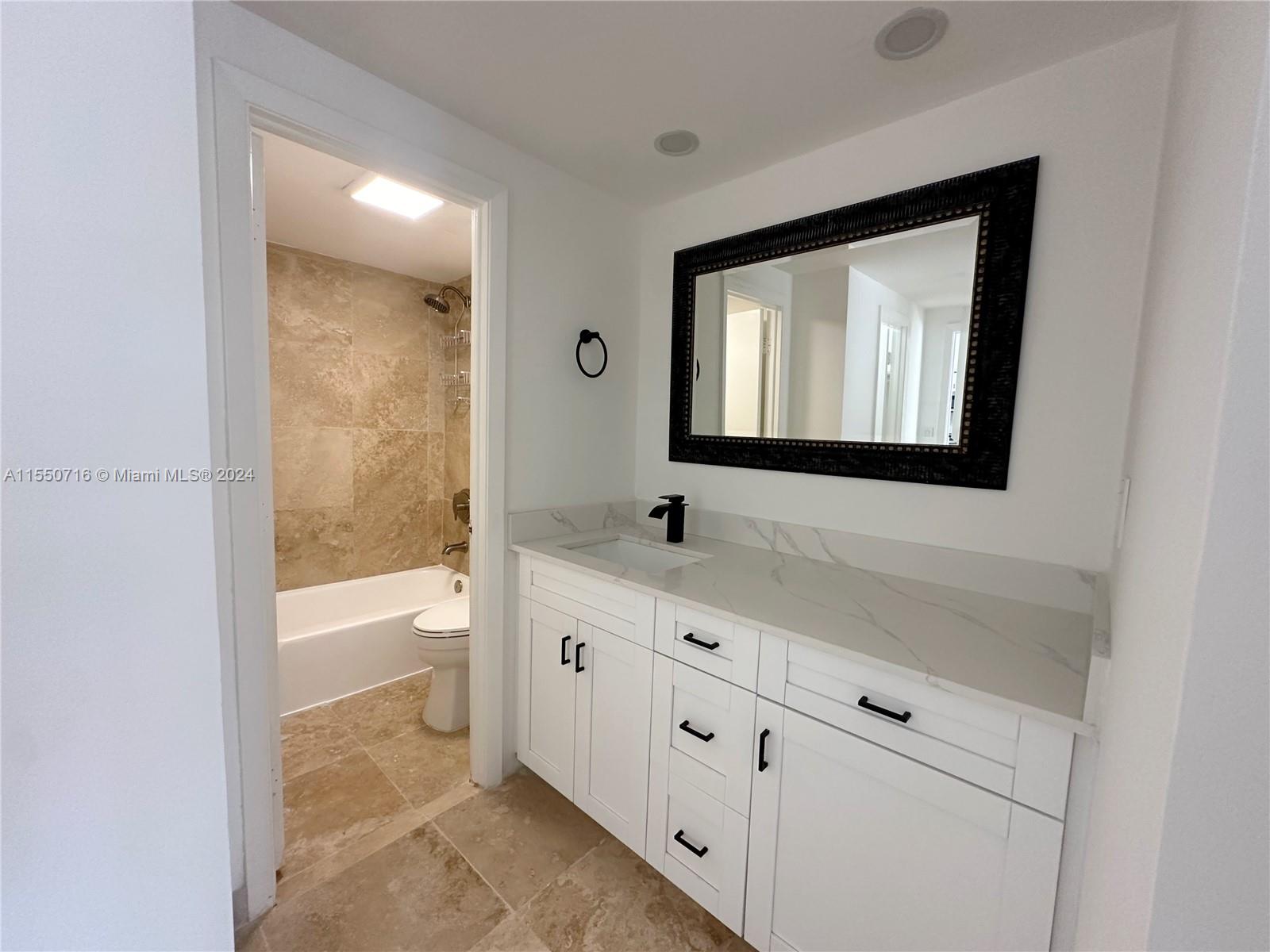 500 Bayview Dr, Sunny Isles Beach, FL, 33160 United States, 2 Bedrooms Bedrooms, ,2 BathroomsBathrooms,Residential,For Sale,Bayview Dr,A11550716