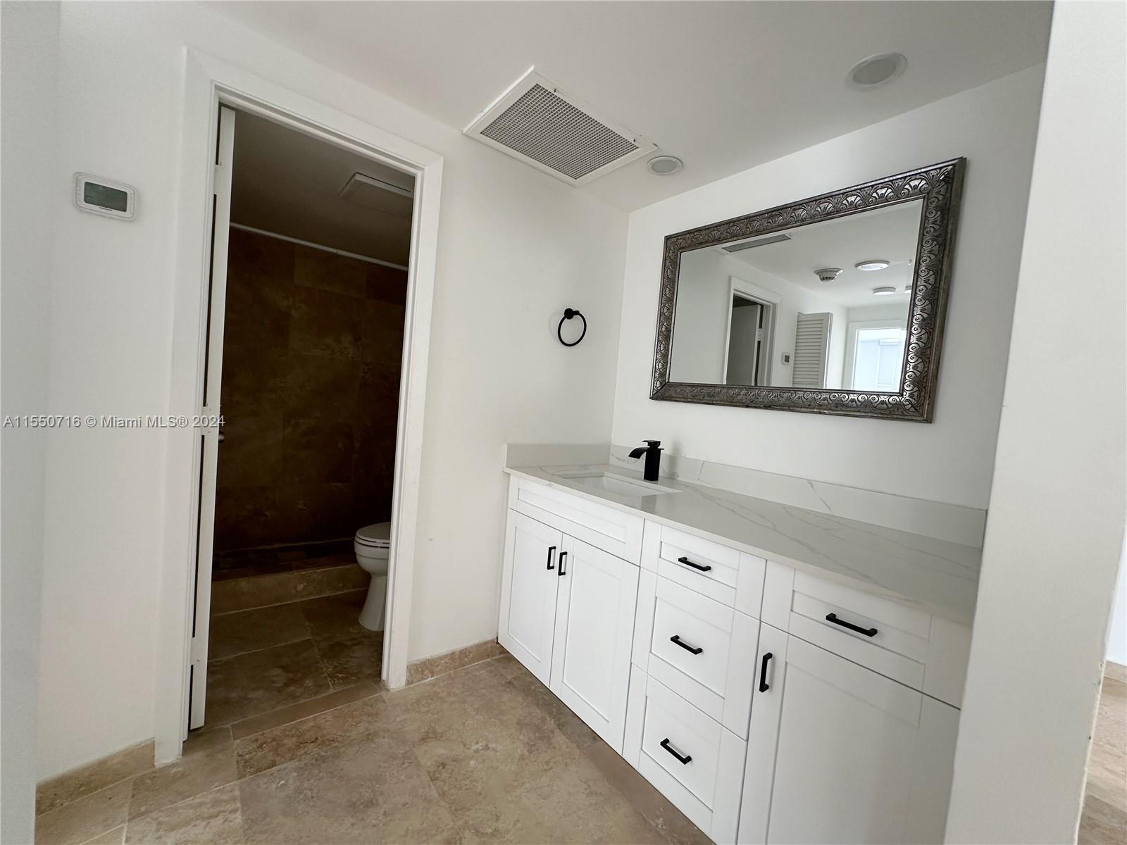 500 Bayview Dr 230, Sunny Isles Beach, Florida 33160, 2 Bedrooms Bedrooms, ,2 BathroomsBathrooms,Residential,For Sale,500 Bayview Dr 230,A11550716