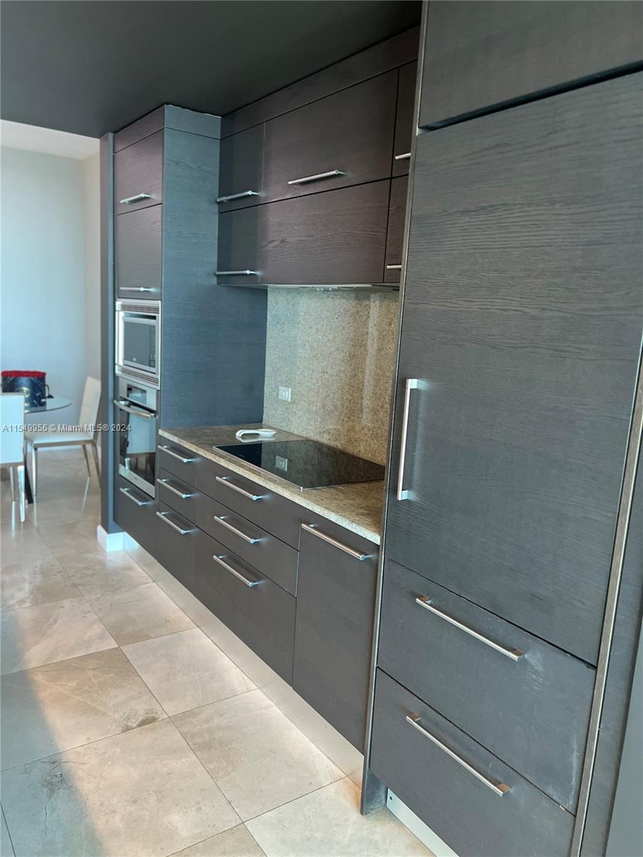 900 Biscayne Blvd 3504, Miami, Florida 33132, 1 Bedroom Bedrooms, ,1 BathroomBathrooms,Residentiallease,For Rent,900 Biscayne Blvd 3504,A11549956