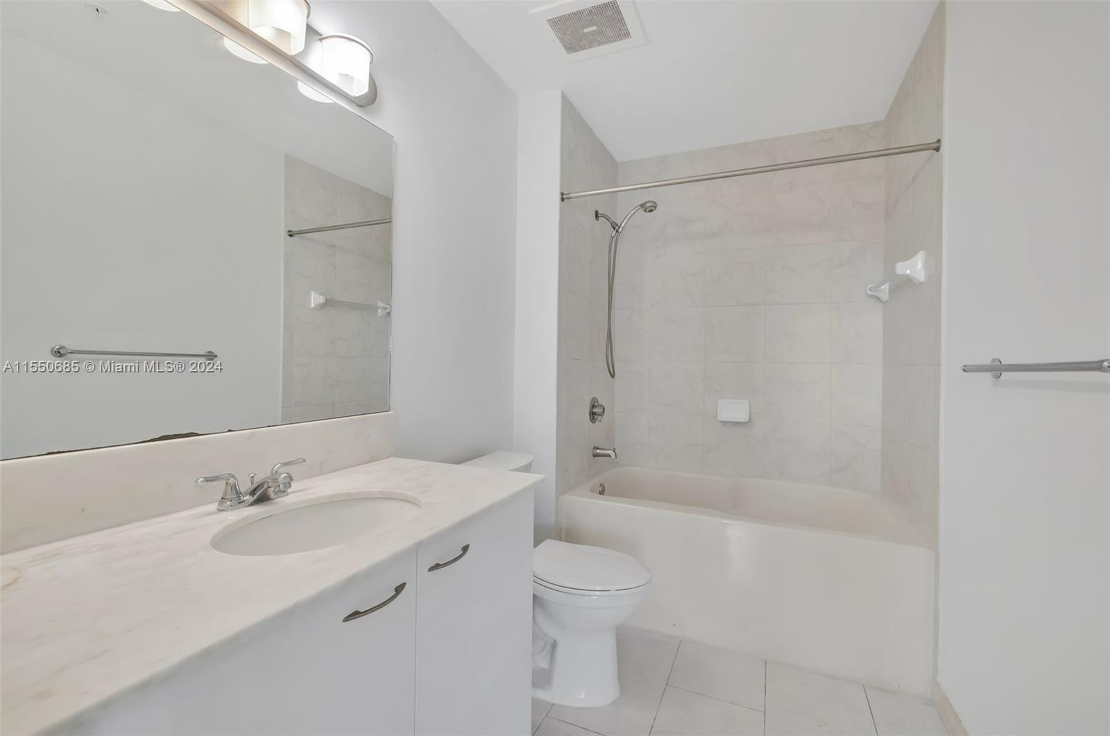 133 NE 2nd Ave 719, Miami, Florida 33132, 2 Bedrooms Bedrooms, ,2 BathroomsBathrooms,Residential,For Sale,133 NE 2nd Ave 719,A11550685