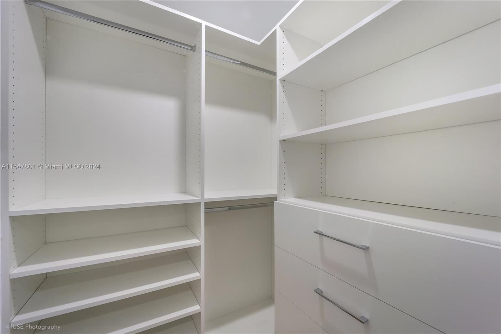 4730 Bay Point Rd, Miami, Florida 33137, 4 Bedrooms Bedrooms, ,4 BathroomsBathrooms,Residential,For Sale,4730 Bay Point Rd,A11547801