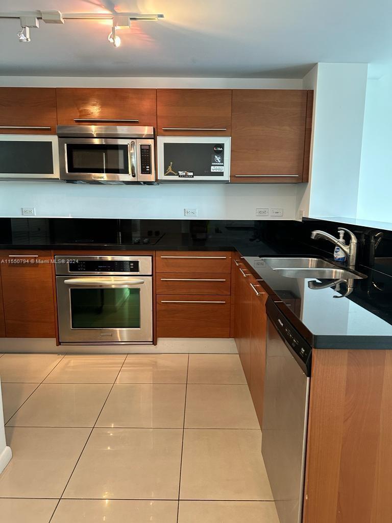 244 Biscayne Blvd 606, Miami, Florida 33132, 1 Bedroom Bedrooms, ,1 BathroomBathrooms,Residential,For Sale,244 Biscayne Blvd 606,A11550794