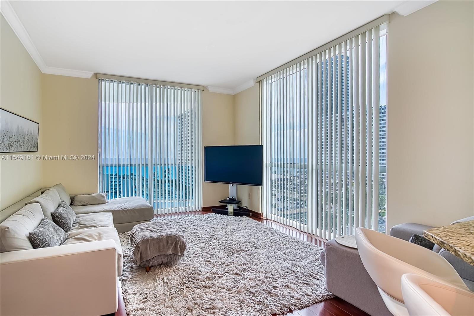 1945 S Ocean Dr 901, Hallandale Beach, Florida 33009, 3 Bedrooms Bedrooms, ,3 BathroomsBathrooms,Residential,For Sale,1945 S Ocean Dr 901,A11549181