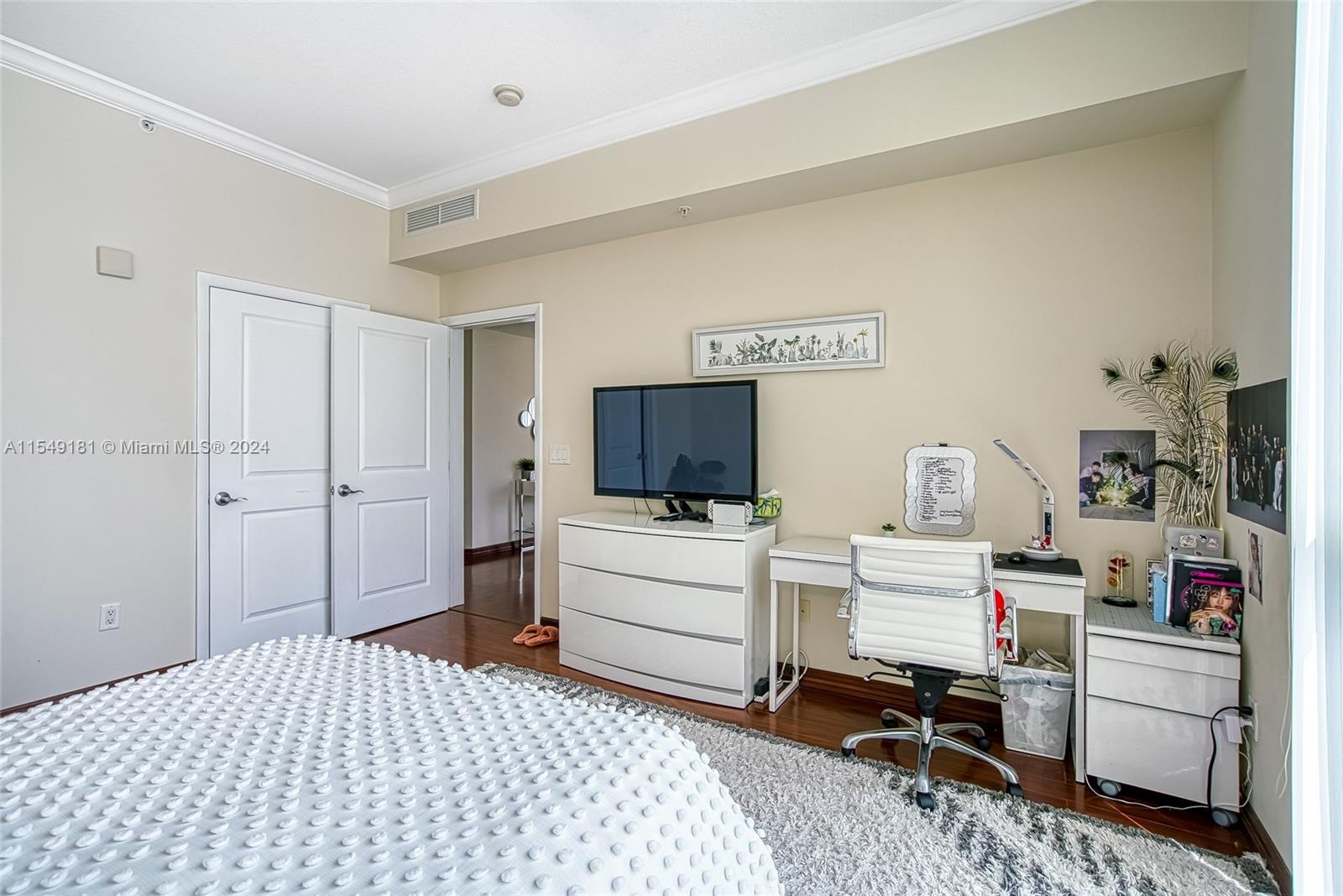 1945 S Ocean Dr 901, Hallandale Beach, Florida 33009, 3 Bedrooms Bedrooms, ,3 BathroomsBathrooms,Residential,For Sale,1945 S Ocean Dr 901,A11549181