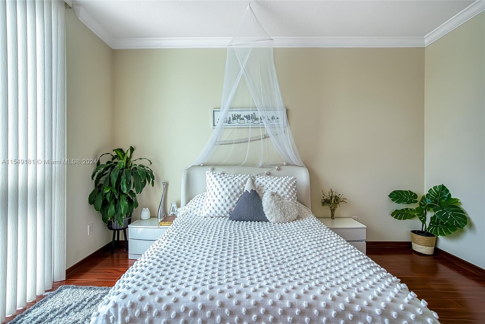 1945 S Ocean Dr 901, Hallandale Beach, Florida 33009, 3 Bedrooms Bedrooms, ,3 BathroomsBathrooms,Residential,For Sale,1945 S Ocean Dr 901,A11549181