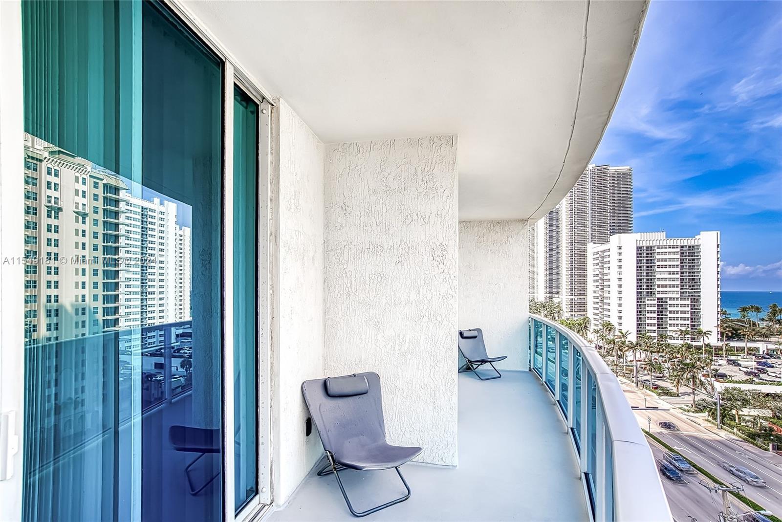 1945 S Ocean Dr 901, Hallandale Beach, Florida 33009, 3 Bedrooms Bedrooms, ,3 BathroomsBathrooms,Residential,For Sale,1945 S Ocean Dr 901,A11549181