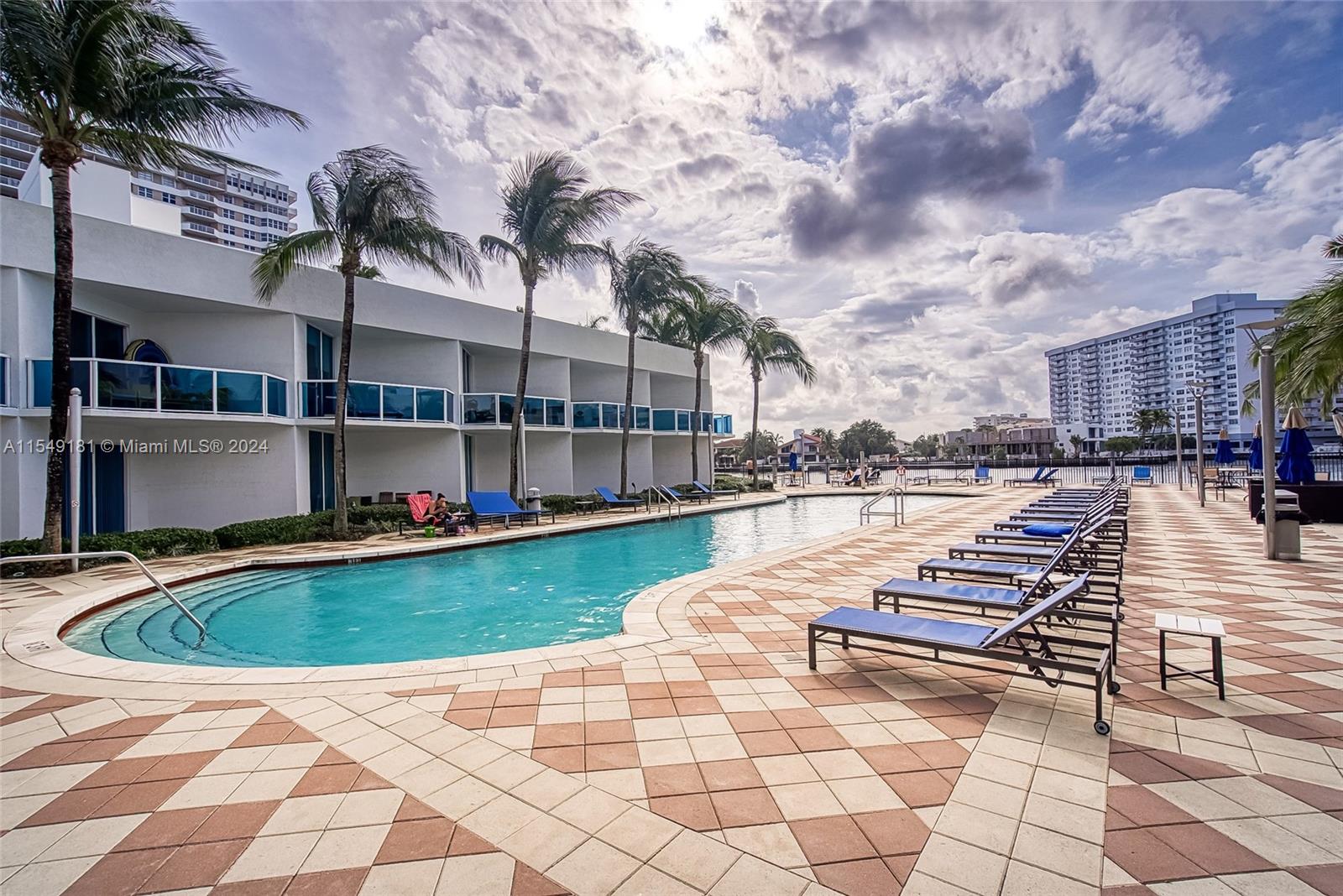 1945 S Ocean Dr 901, Hallandale Beach, Florida 33009, 3 Bedrooms Bedrooms, ,3 BathroomsBathrooms,Residential,For Sale,1945 S Ocean Dr 901,A11549181