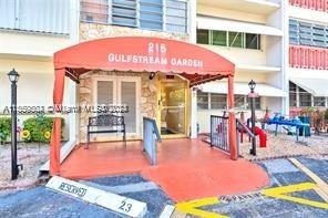 215 SE 3rd Ave 304D, Hallandale Beach, Florida 33009, 1 Bedroom Bedrooms, ,1 BathroomBathrooms,Residential,For Sale,215 SE 3rd Ave 304D,A11550802