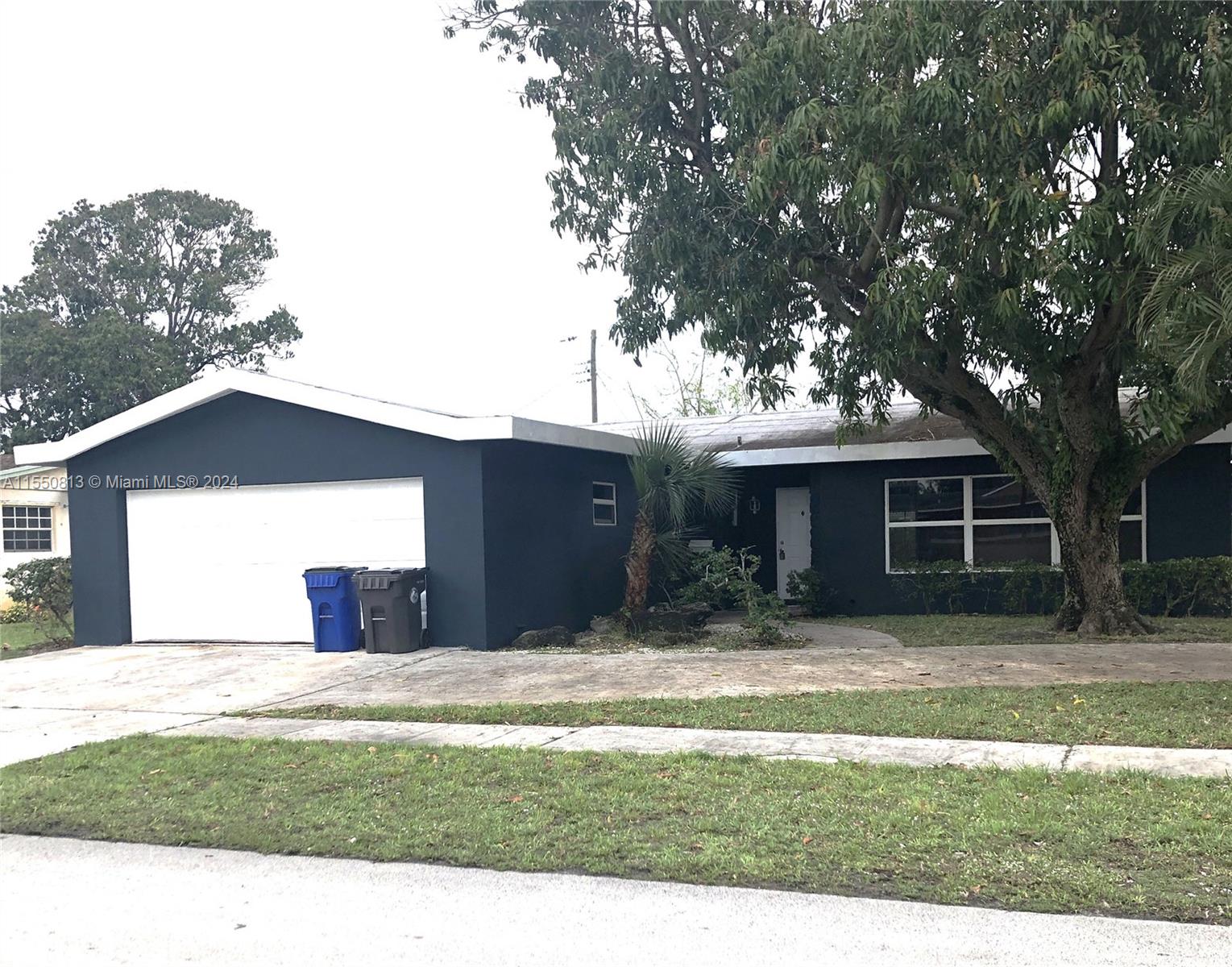 2300 NW 38th Ter  For Sale A11550813, FL