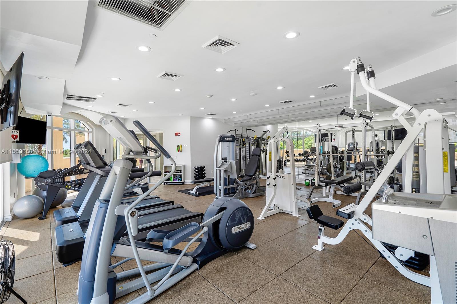 2845 NE 9th St 706, Fort Lauderdale, Florida 33304, 3 Bedrooms Bedrooms, ,4 BathroomsBathrooms,Residential,For Sale,2845 NE 9th St 706,A11550660