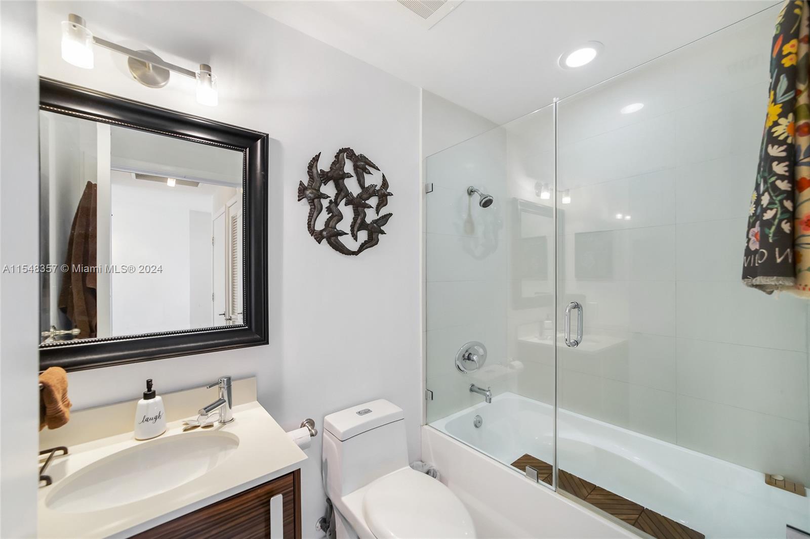 2020 N Bayshore Dr 1604, Miami, Florida 33137, 2 Bedrooms Bedrooms, ,2 BathroomsBathrooms,Residential,For Sale,2020 N Bayshore Dr 1604,A11548357