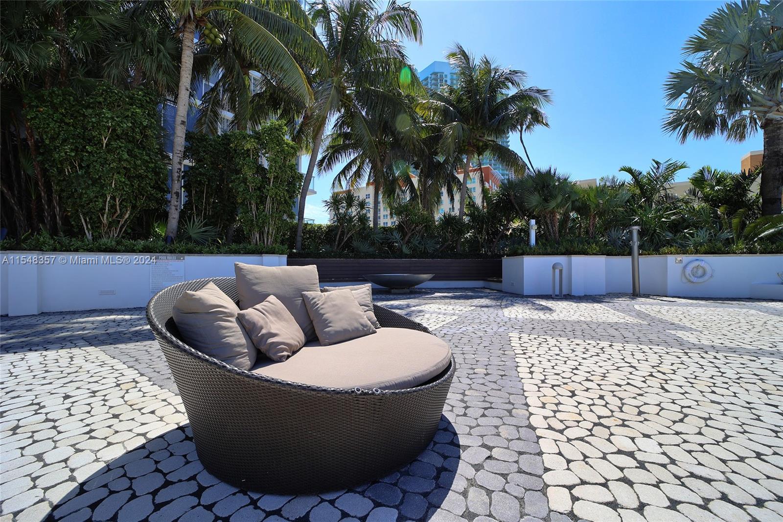 2020 N Bayshore Dr 1604, Miami, Florida 33137, 2 Bedrooms Bedrooms, ,2 BathroomsBathrooms,Residential,For Sale,2020 N Bayshore Dr 1604,A11548357