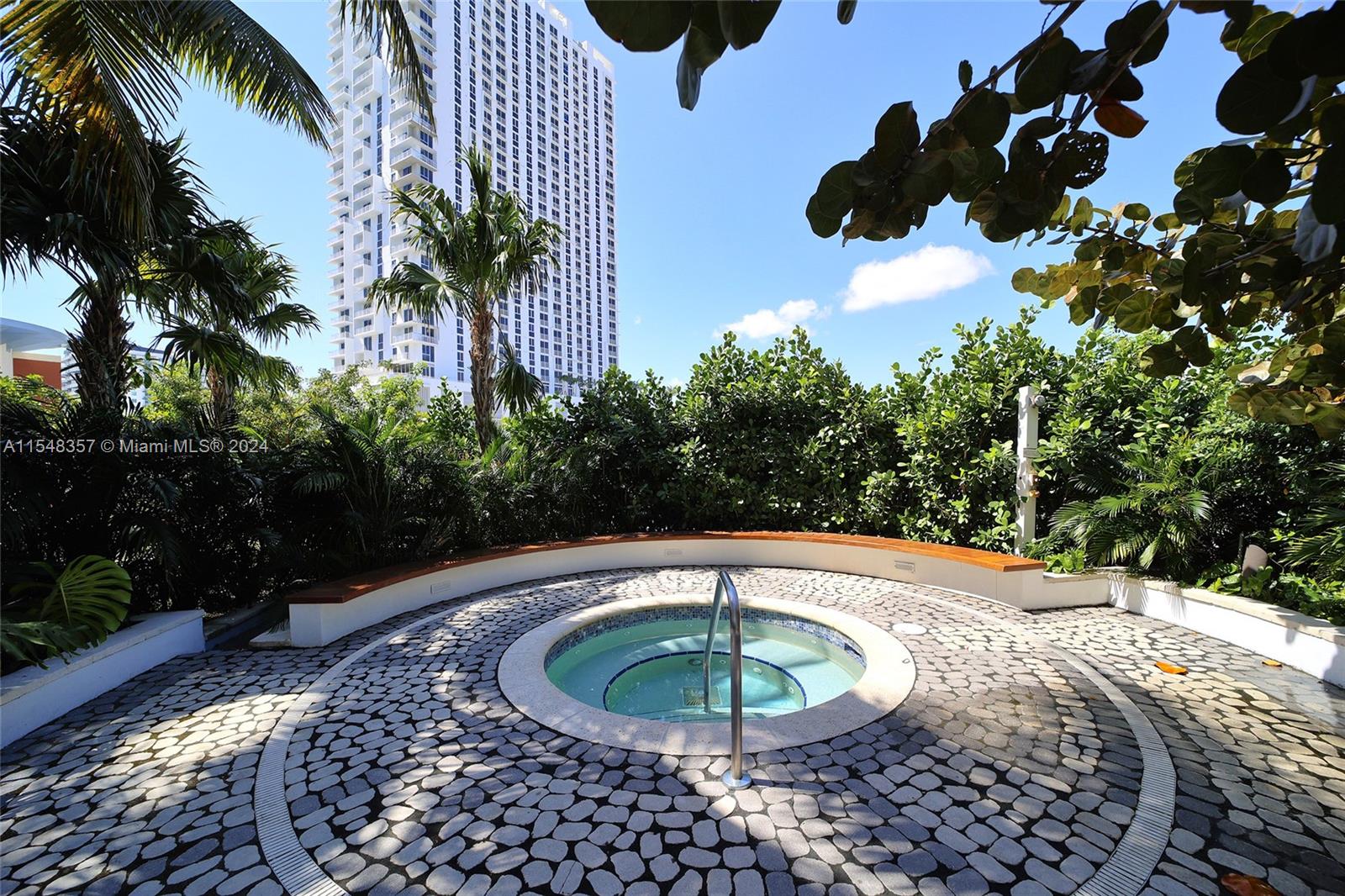 2020 N Bayshore Dr 1604, Miami, Florida 33137, 2 Bedrooms Bedrooms, ,2 BathroomsBathrooms,Residential,For Sale,2020 N Bayshore Dr 1604,A11548357