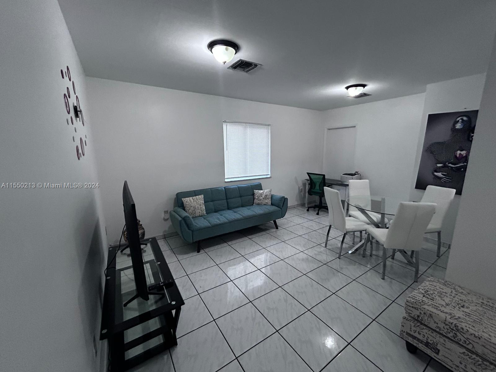 2141 Biarritz Dr 4, Miami Beach, Florida 33141, 1 Bedroom Bedrooms, ,1 BathroomBathrooms,Residentiallease,For Rent,2141 Biarritz Dr 4,A11550213